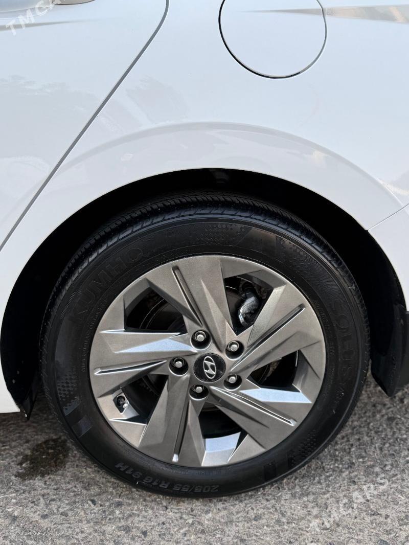 Hyundai Elantra 2021 - 235 000 TMT - Türkmenbaşy - img 7