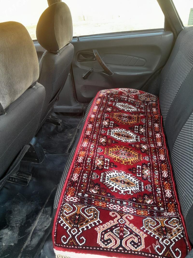 Lada 2115 2002 - 40 000 TMT - Мары - img 2