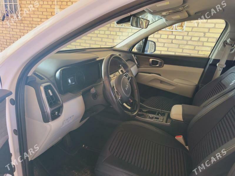 Kia Sorento 2023 - 400 000 TMT - Дянев - img 8