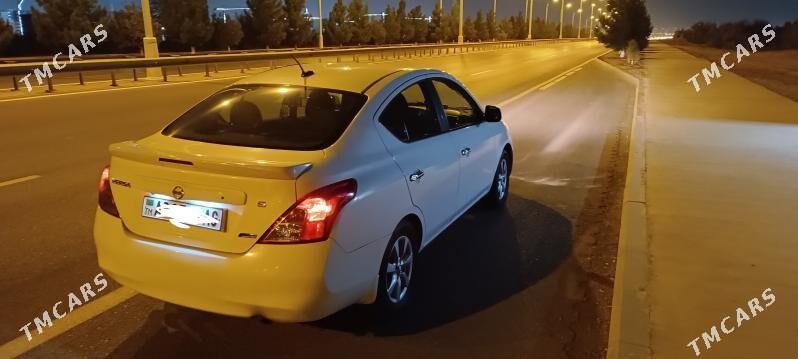 Nissan Versa 2012 - 105 000 TMT - Ашхабад - img 4