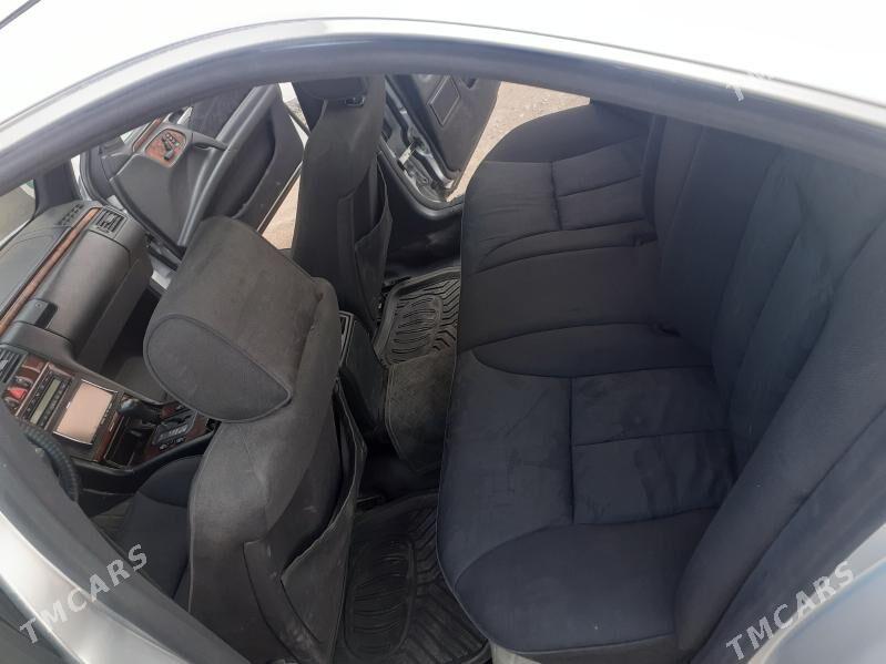 Mercedes-Benz E320 1996 - 55 000 TMT - Туркменабат - img 3