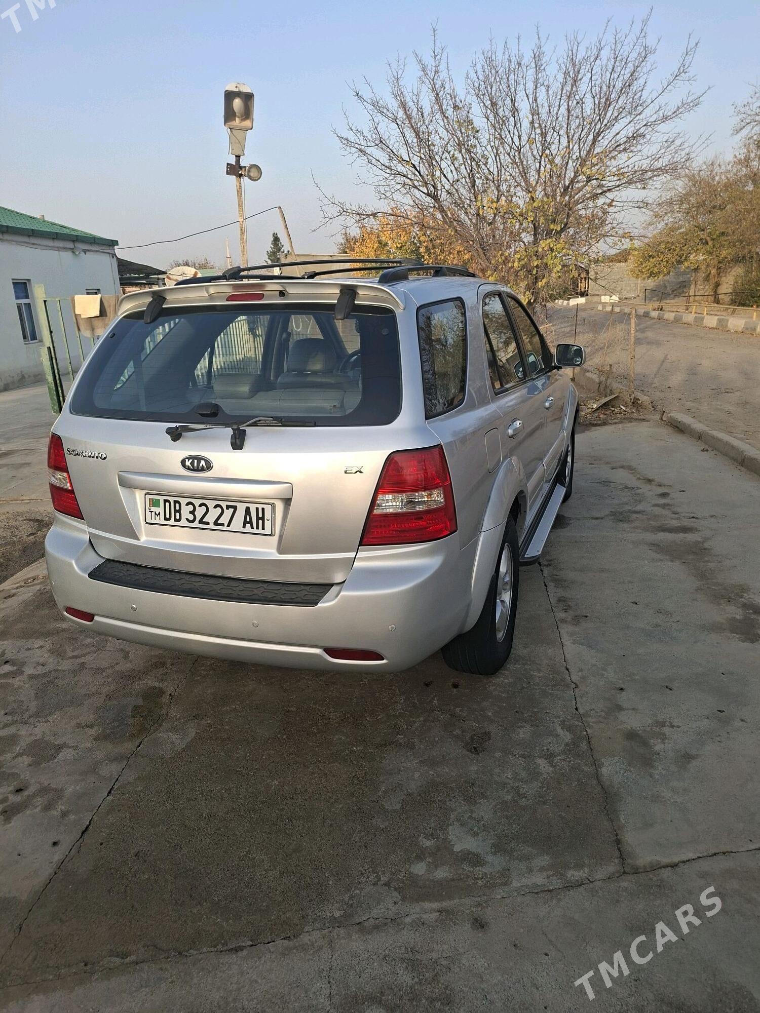 Kia Sorento 2009 - 150 000 TMT - Ak bugdaý etraby - img 2