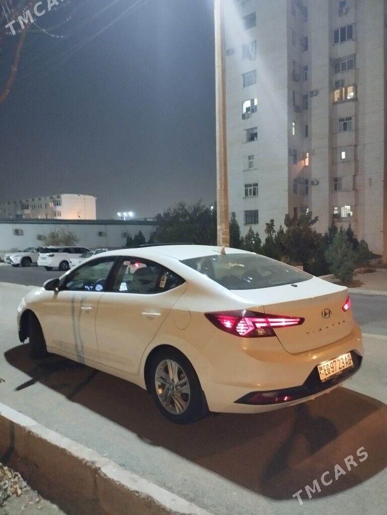 Hyundai Elantra 2019 - 212 000 TMT - Aşgabat - img 4
