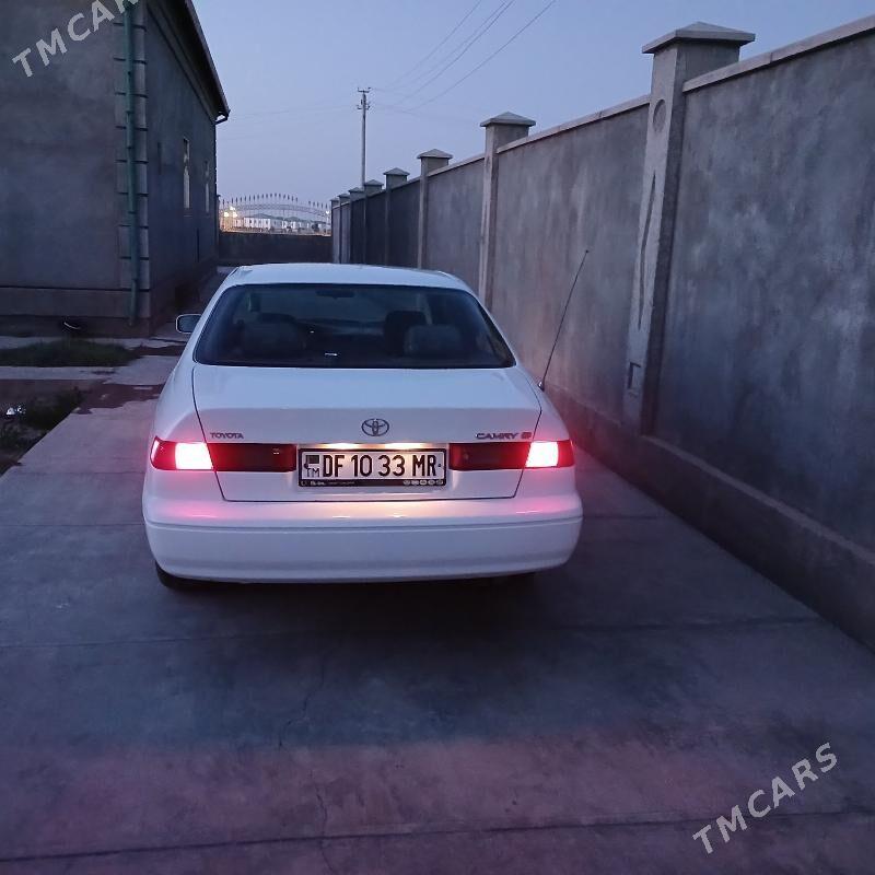 Toyota Camry 1998 - 128 000 TMT - Daşoguz - img 5