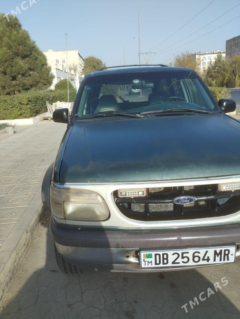 Ford Explorer 1997 - 33 000 TMT - Мары - img 1