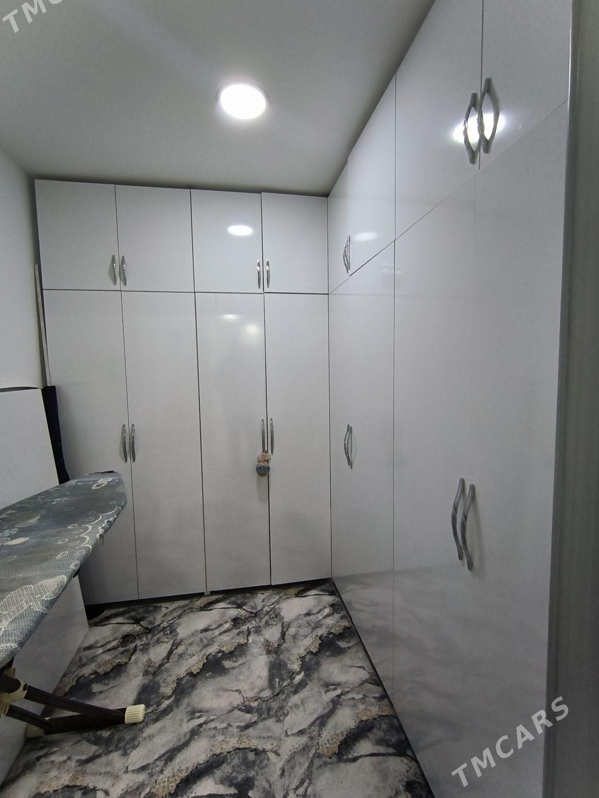 FULL JAY - Gurtly - img 3