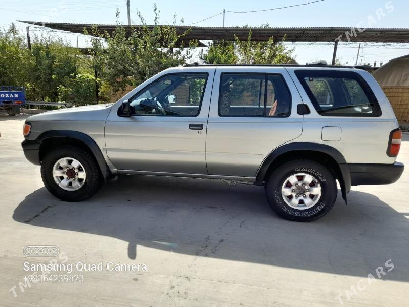 Nissan Pathfinder 1998 - 84 000 TMT - Garabekewül - img 4