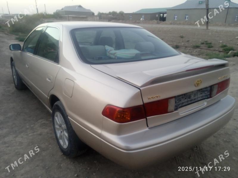 Toyota Camry 2000 - 170 000 TMT - Magdanly - img 4