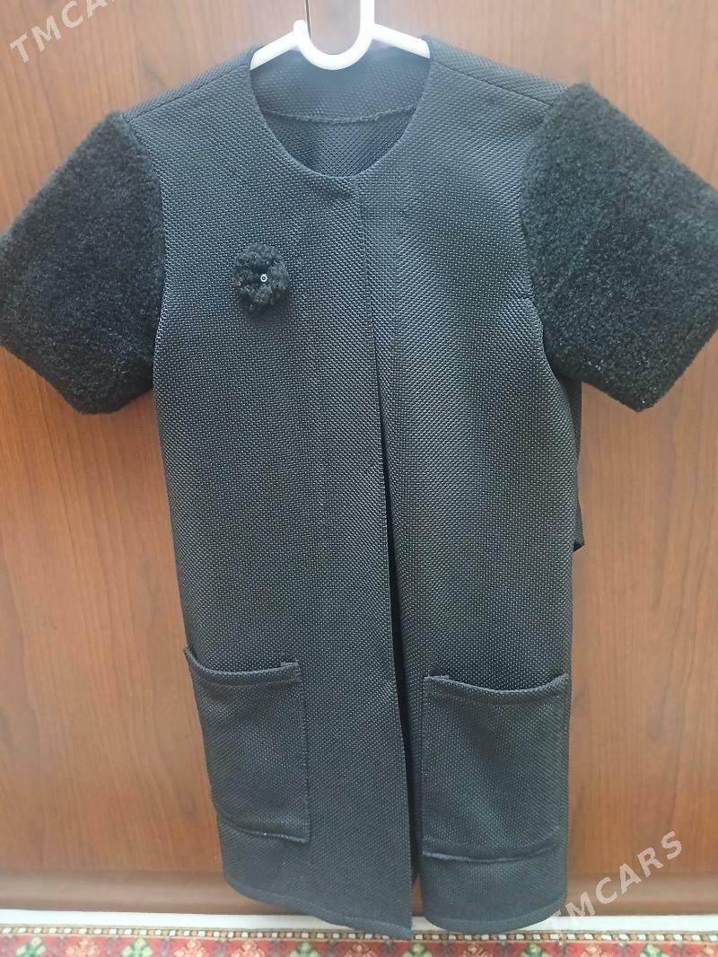 7-sany źempr kostýumlar bile - Büzmeýin - img 3