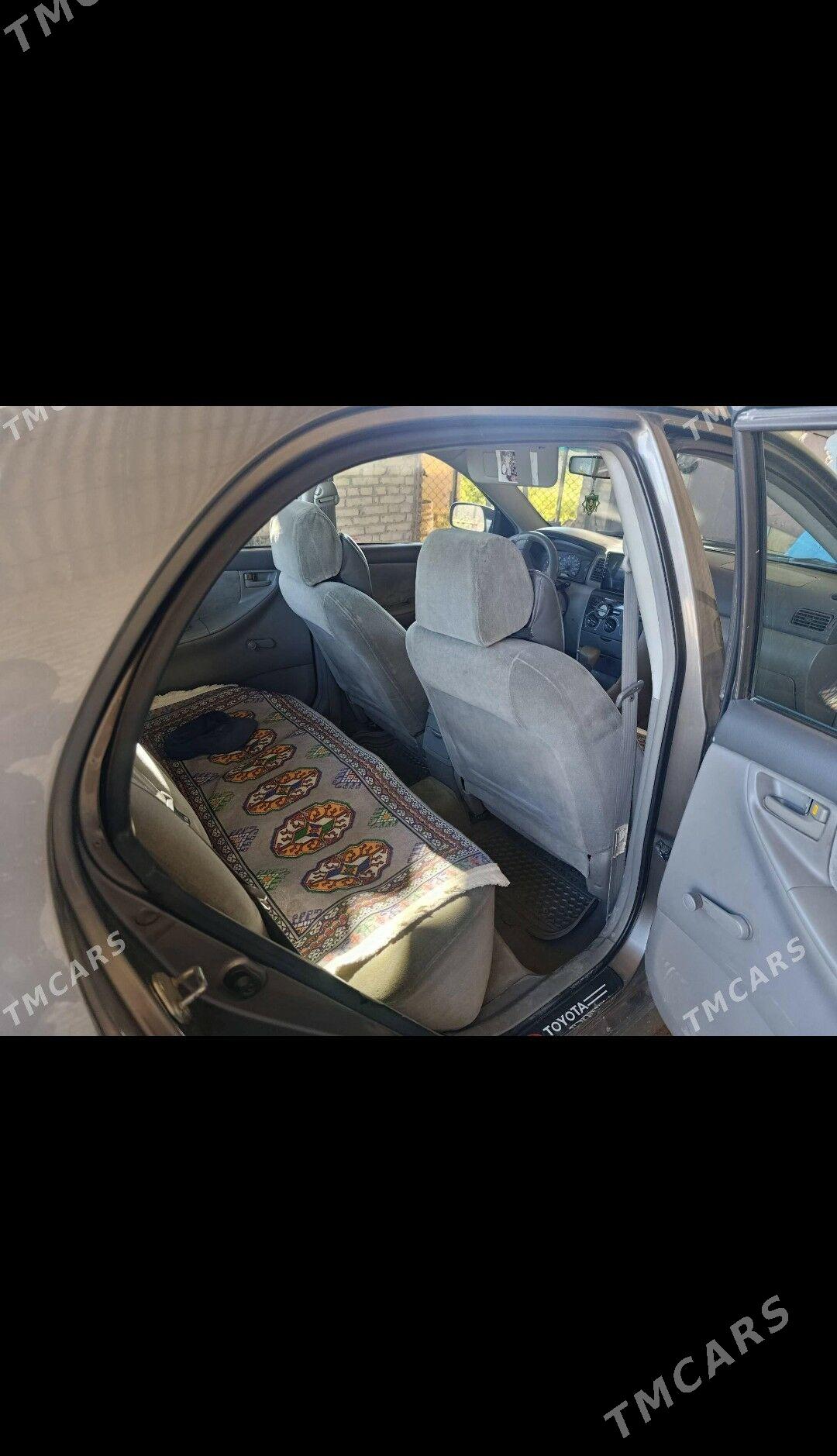 Toyota Corolla 2003 - 128 000 TMT - Türkmenabat - img 4