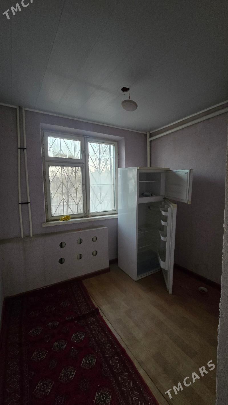 Бай базар 1нжи этаж 1комнат - Дашогуз - img 2