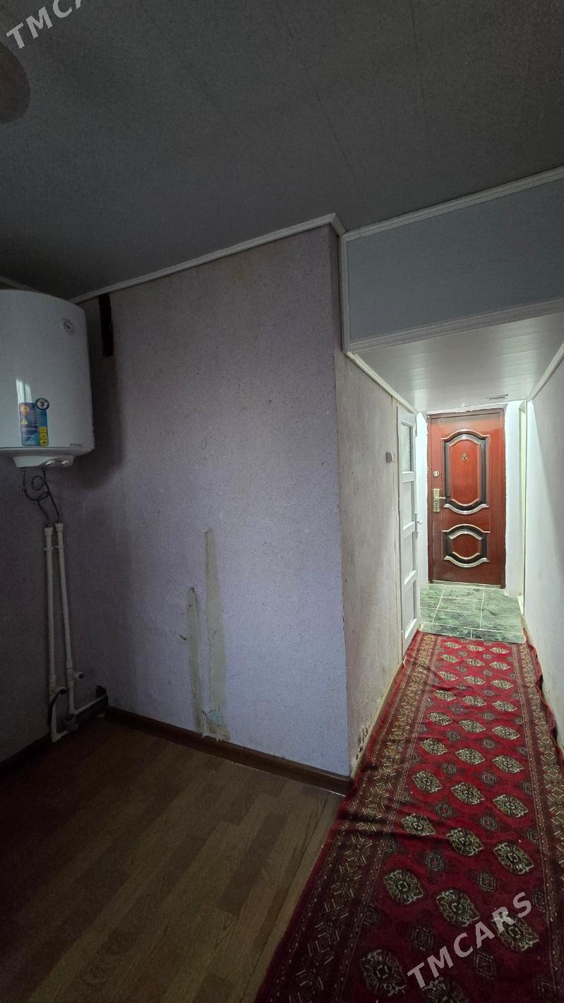 Бай базар 1нжи этаж 1комнат - Дашогуз - img 4
