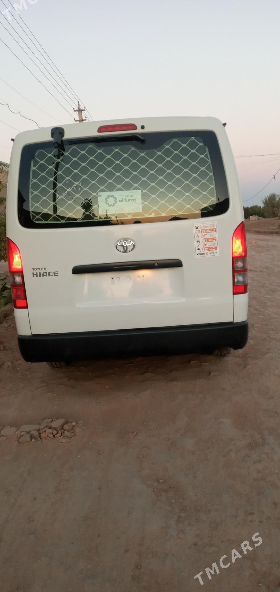 Toyota Hiace 2021 - 420 000 TMT - Türkmenbaşy etr. - img 2