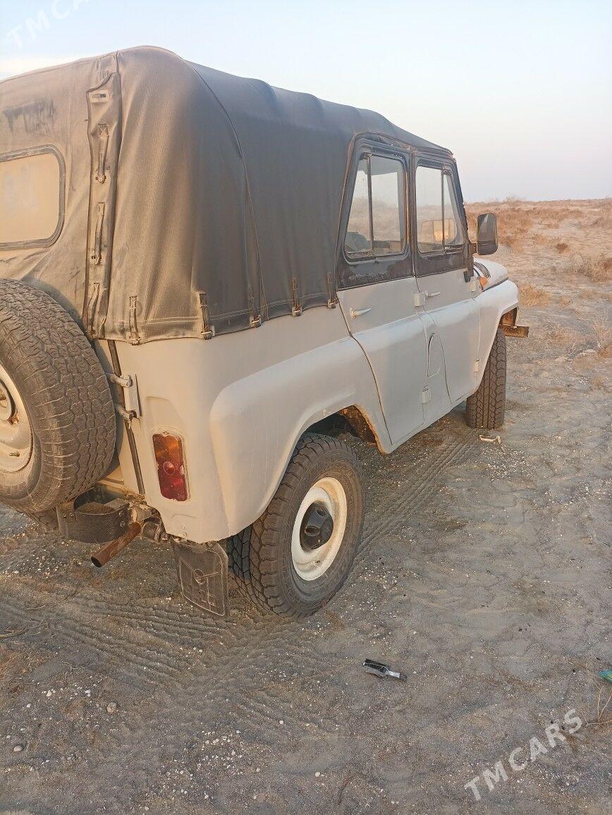 UAZ 469 1980 - 36 000 TMT - Джебел - img 6