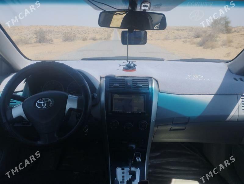 Toyota Corolla 2010 - 150 000 TMT - Ёлётен - img 6