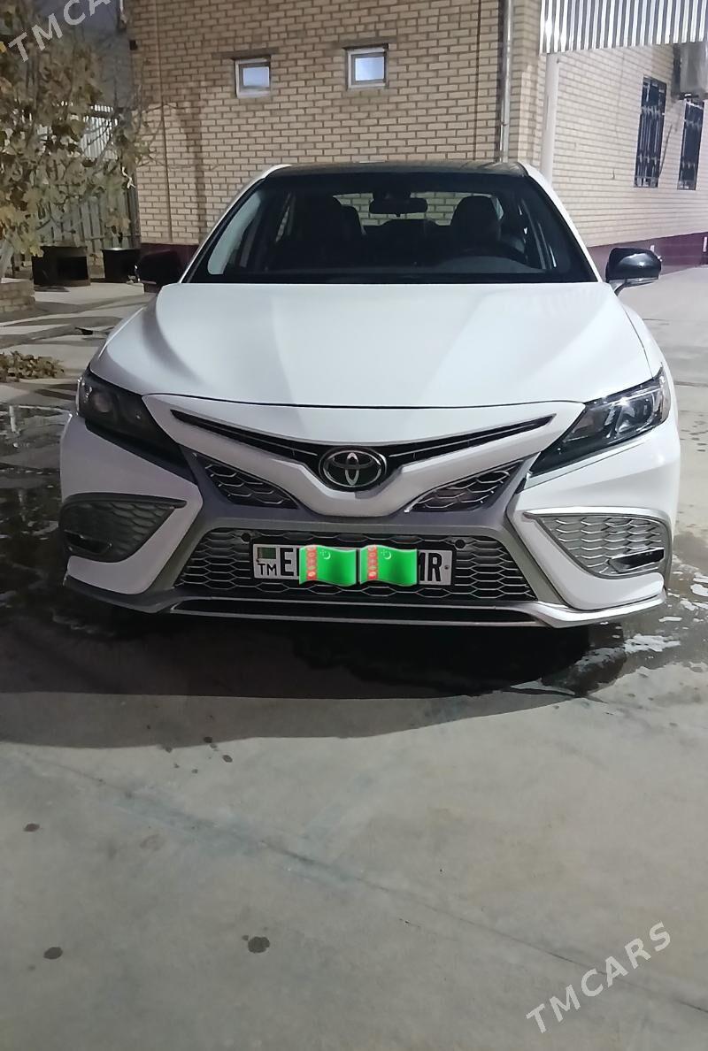 Toyota Camry 2022 - 350 000 TMT - Мары - img 2