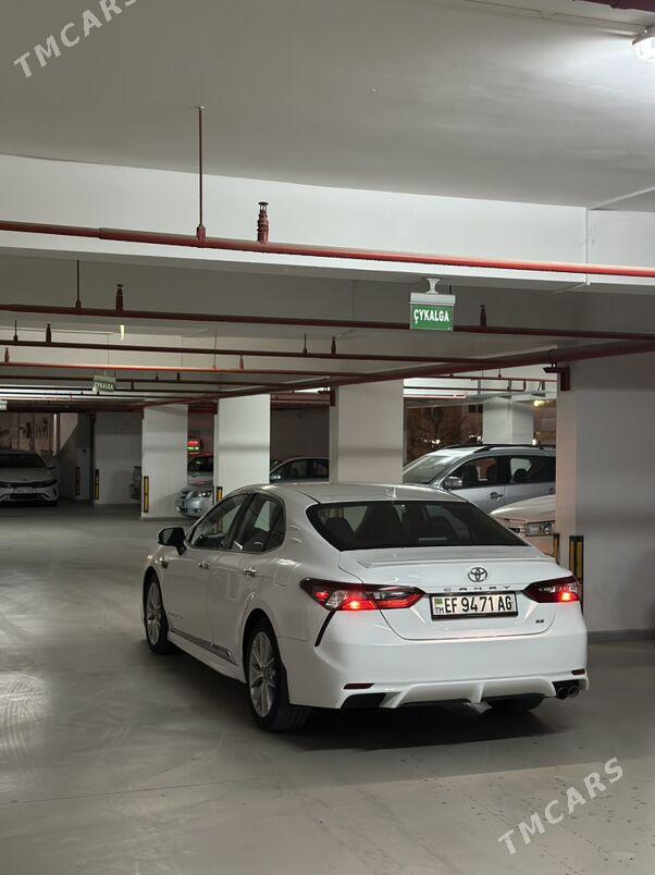 Toyota Camry 2021 - 339 000 TMT - Aşgabat - img 3