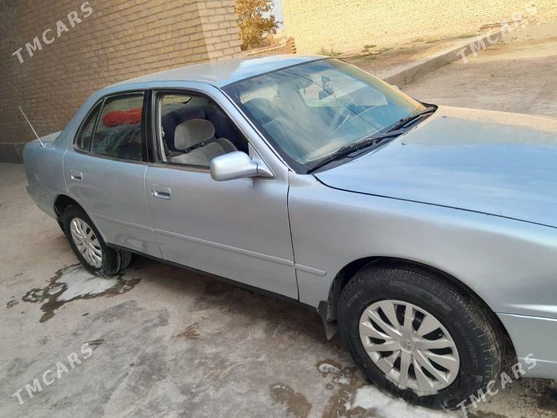 Toyota Camry 1997 - 90 000 TMT - Сакар - img 2