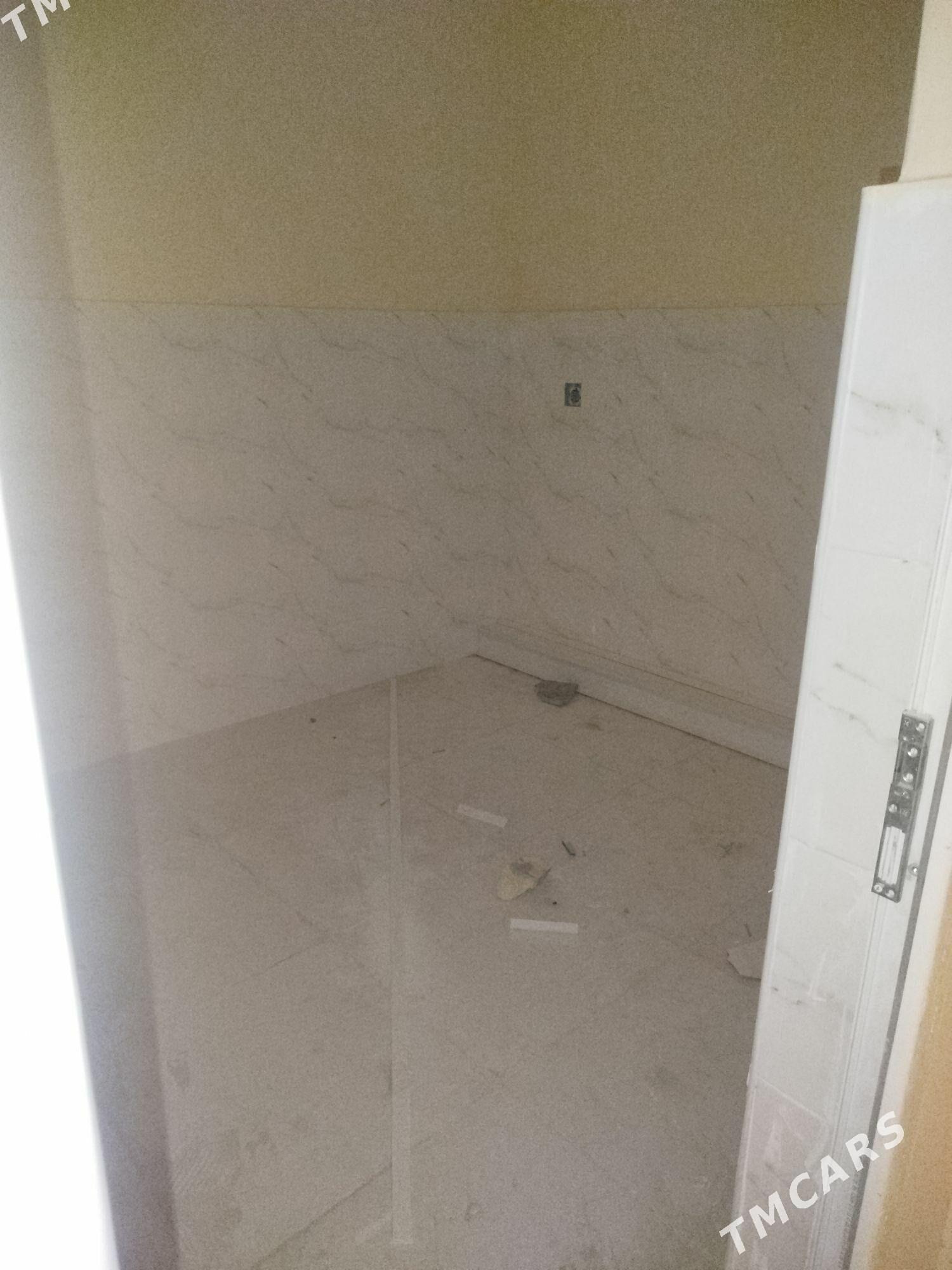 Бахар базар 1этаж 2ком 115м² - Дашогуз - img 3