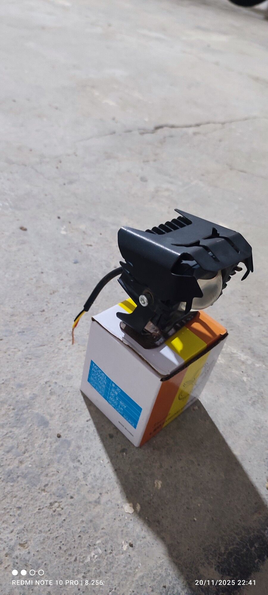 Projektor dugada otyrýany 45 TMT - Гумдаг - img 6