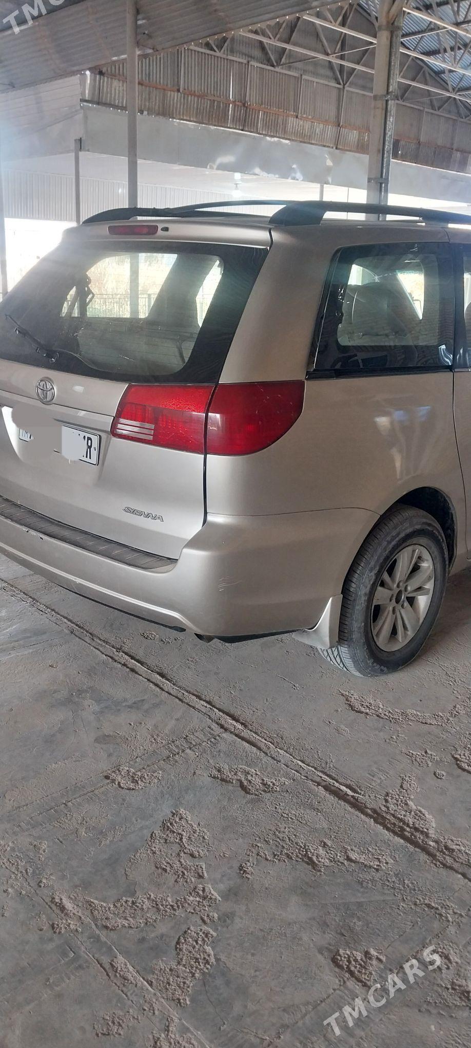 Toyota Sienna 2005 - 175 000 TMT - Туркменгала - img 3