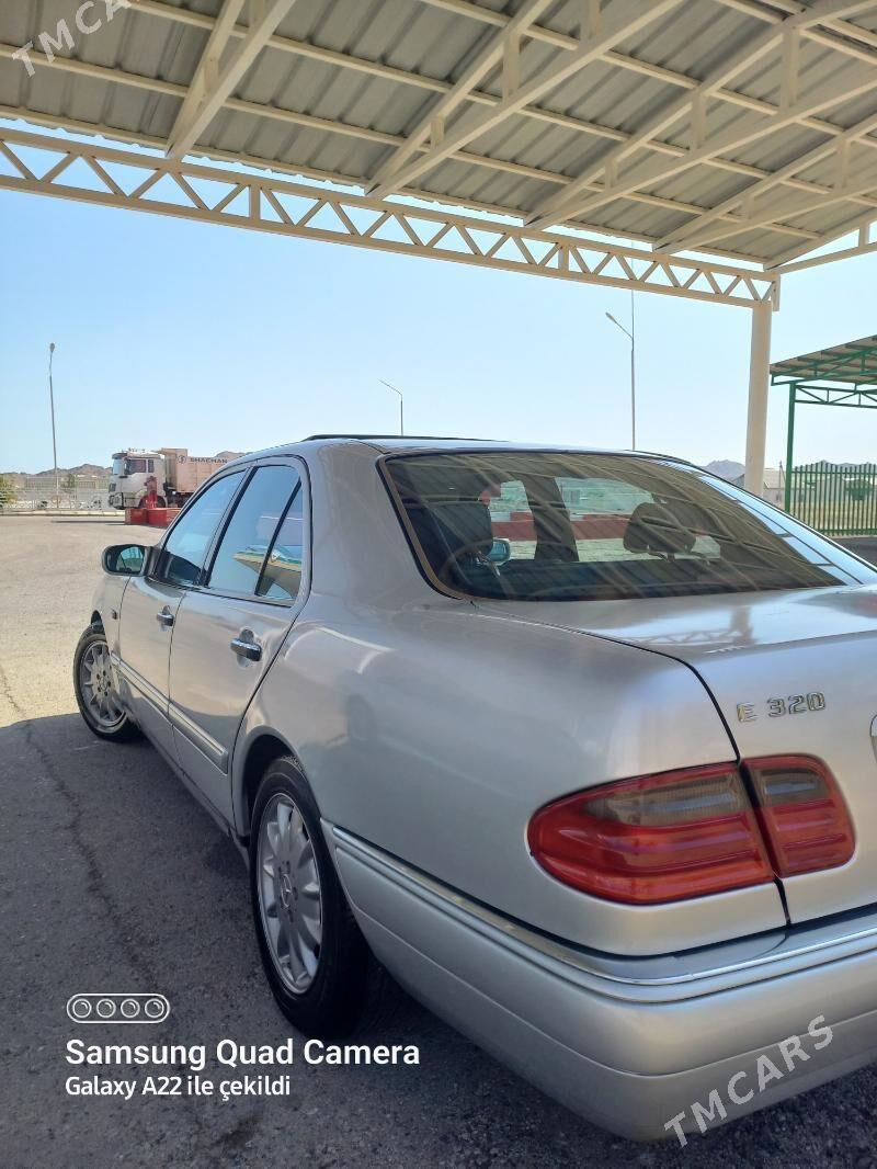 Mercedes-Benz E320 1997 - 85 000 TMT - Туркменбаши - img 7