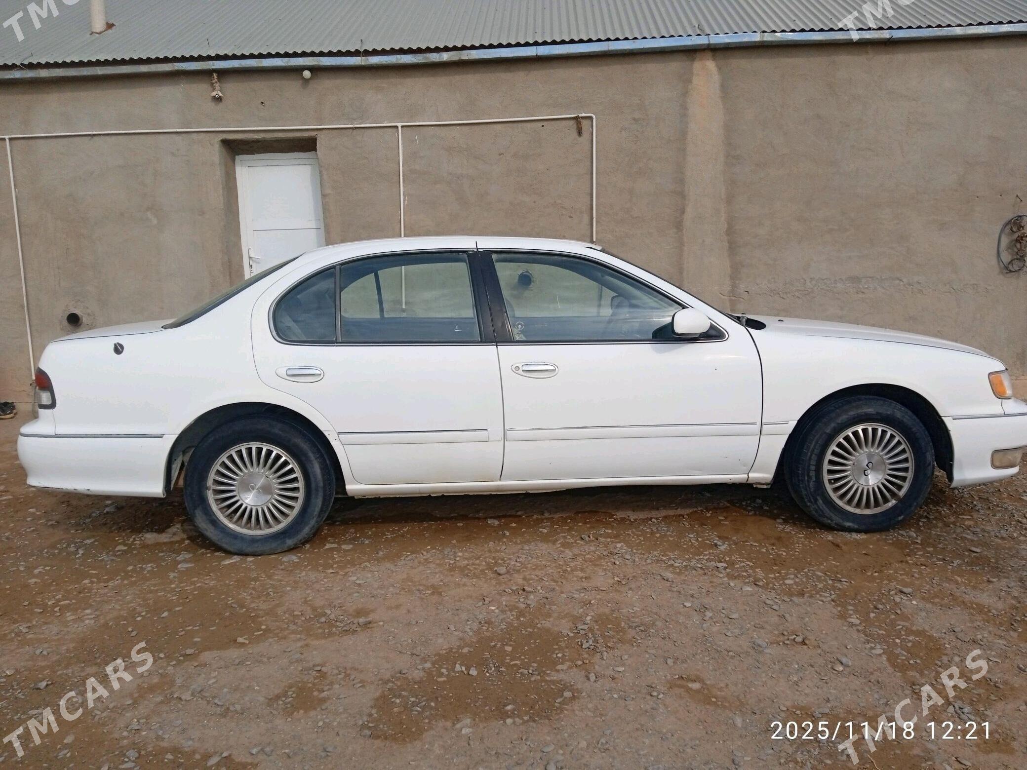 Nissan Maxima 1998 - 32 000 TMT - Ак-Бугдайский этрап - img 5