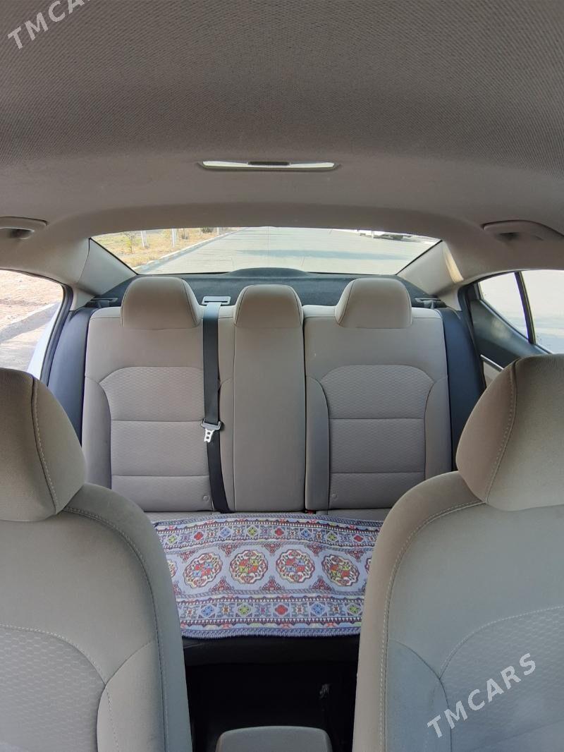 Hyundai Elantra 2020 - 200 000 TMT - Aşgabat - img 4