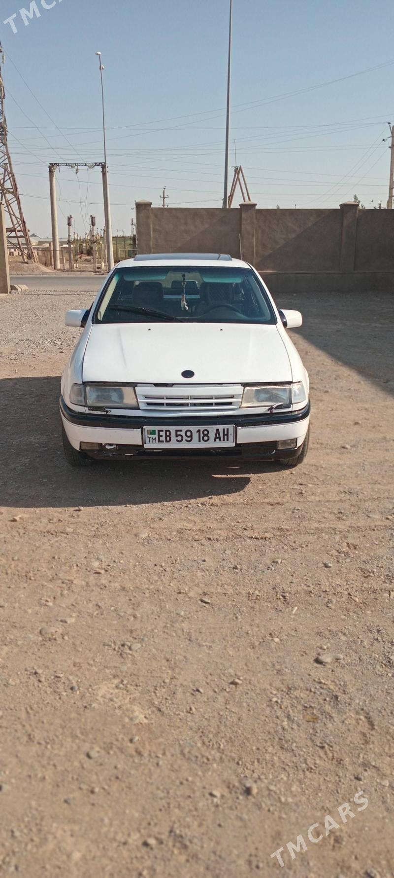 Opel Vectra 1990 - 25 000 TMT - Серахс - img 4