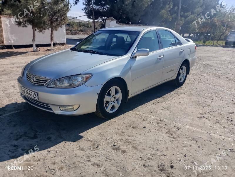 Toyota Camry 2005 - 165 000 TMT - Дянев - img 2