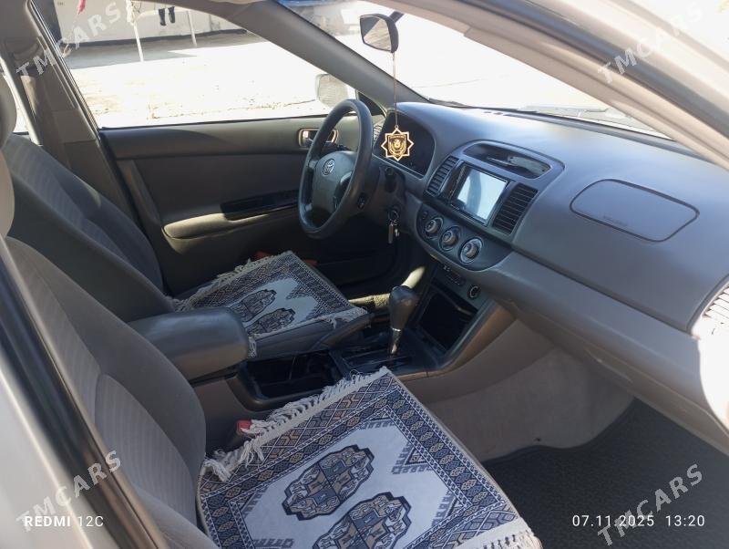 Toyota Camry 2005 - 165 000 TMT - Дянев - img 5