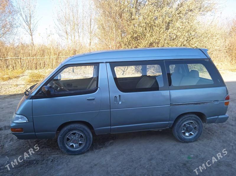 Toyota Town Ace 1993 - 50 000 TMT - Türkmenbaşy etr. - img 3