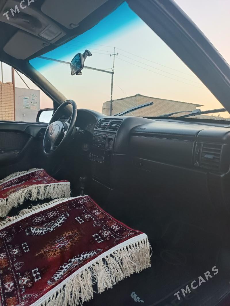 Opel Vectra 1994 - 30 000 TMT - Мары - img 5