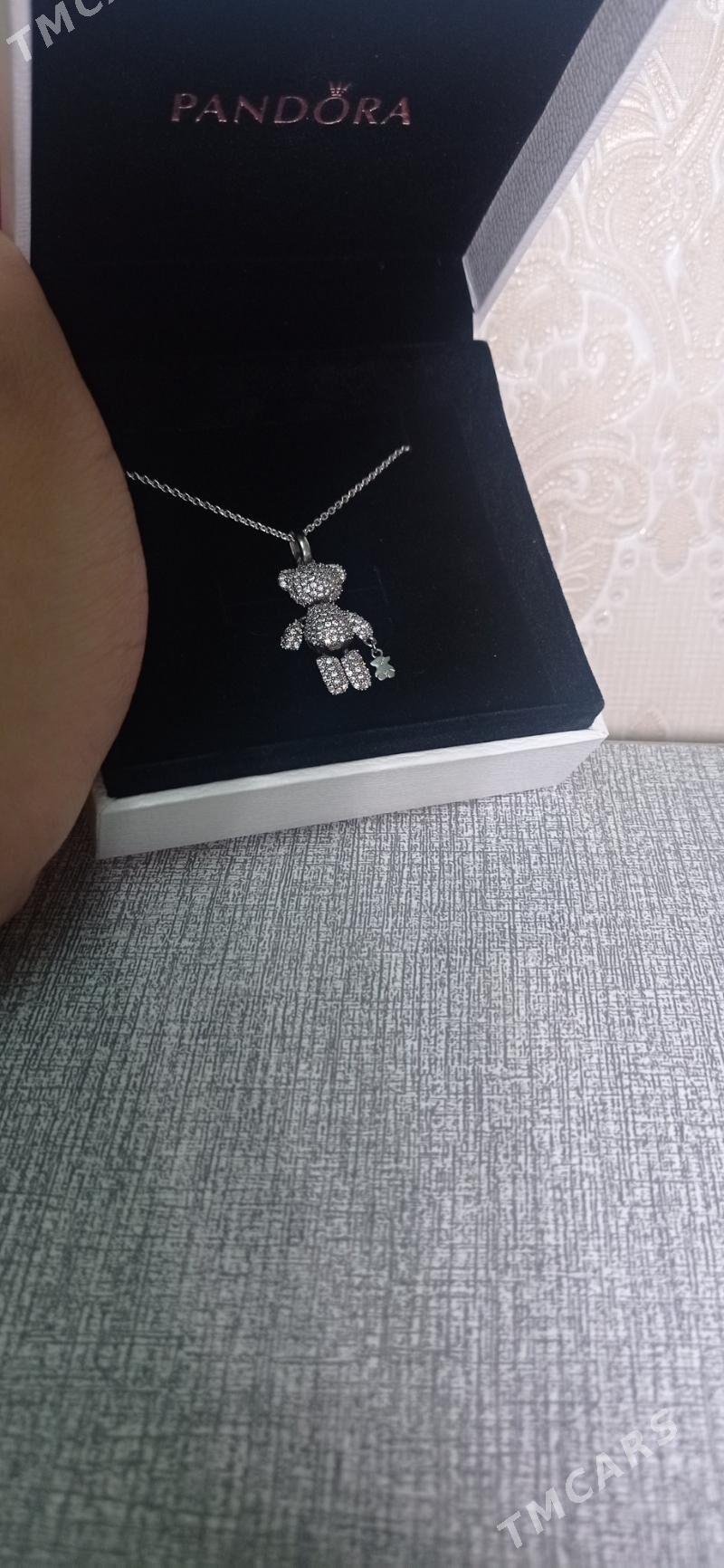 Tous brend orginal Kümüş - Howdan "W" - img 3