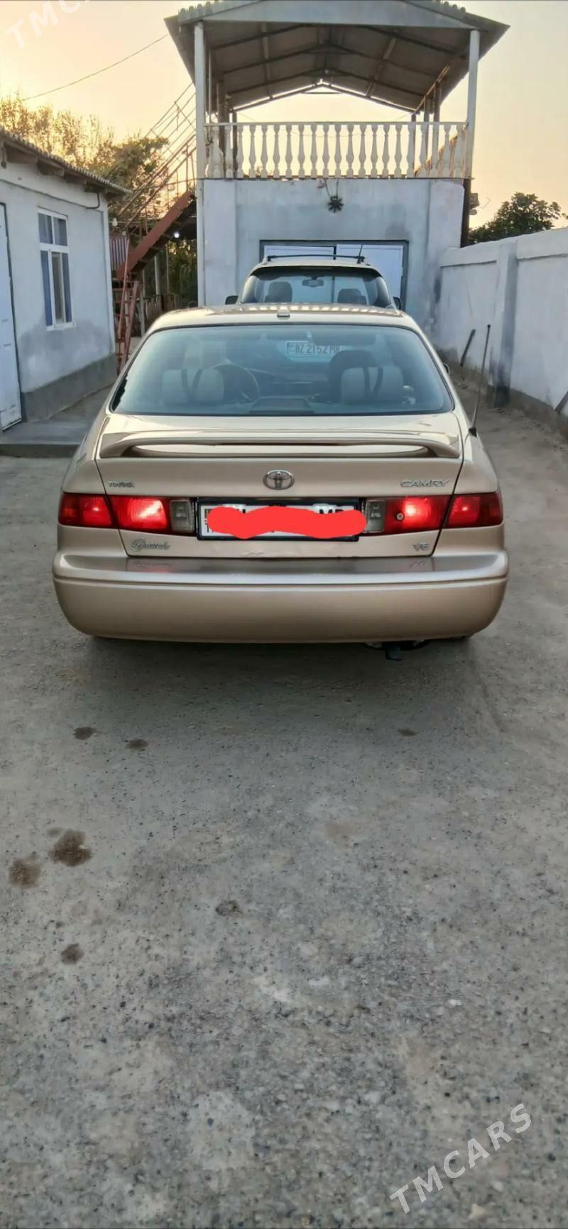 Toyota Camry 1999 - 130 000 TMT - Огуз хан - img 3