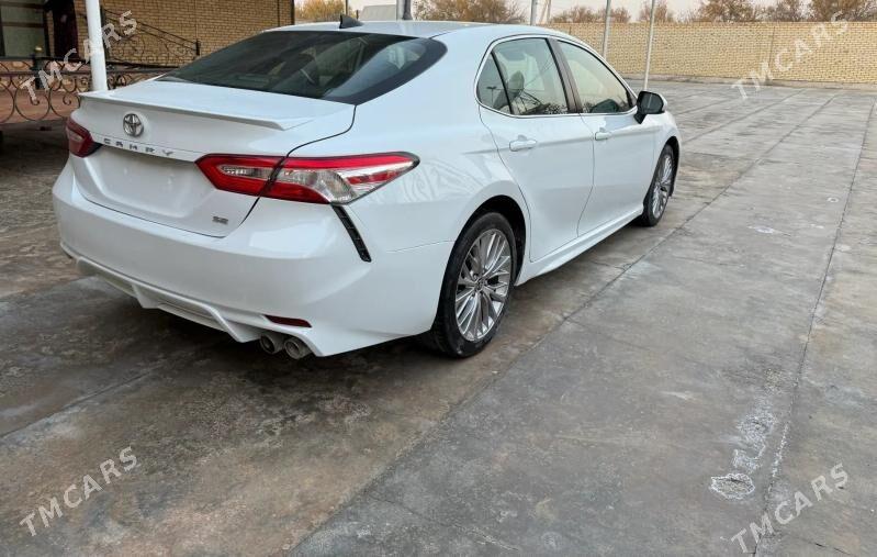 Toyota Camry 2020 - 320 000 TMT - Baýramaly - img 5