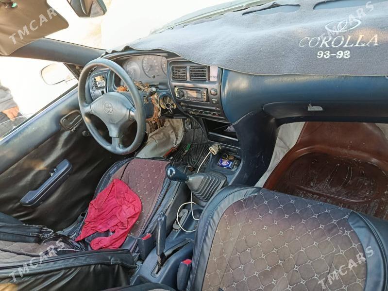 Toyota Corolla 1994 - 50 000 TMT - Теджен - img 5