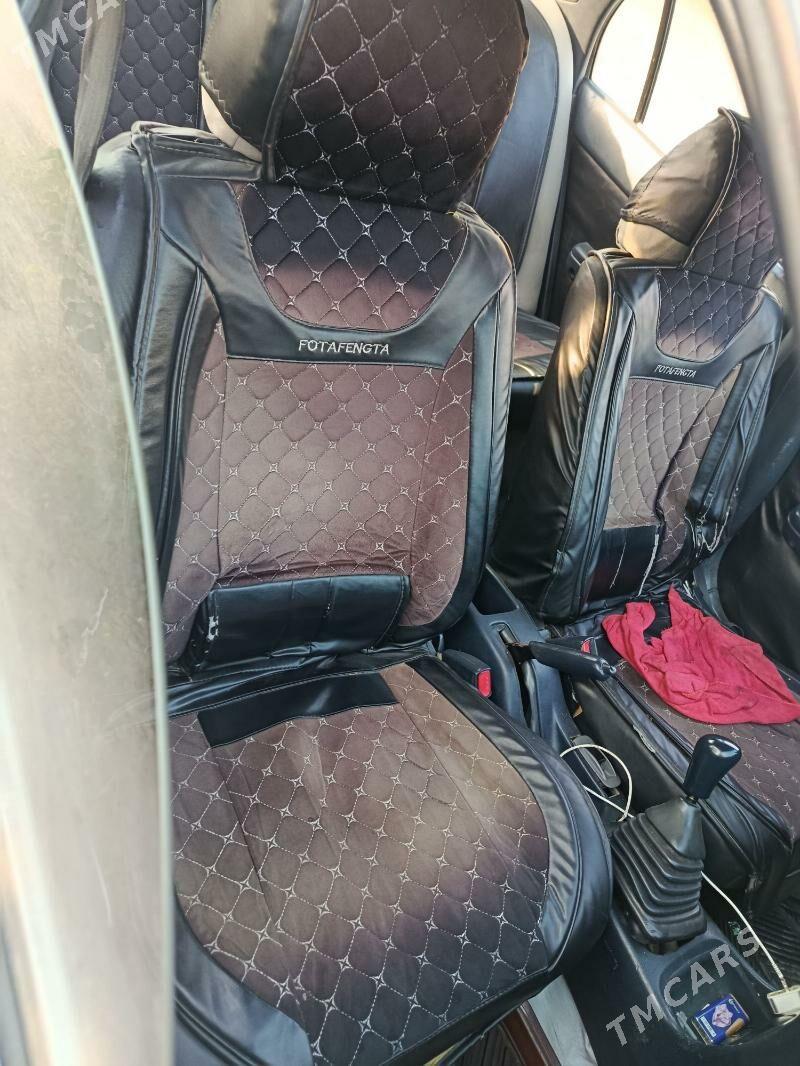 Toyota Corolla 1994 - 50 000 TMT - Теджен - img 4