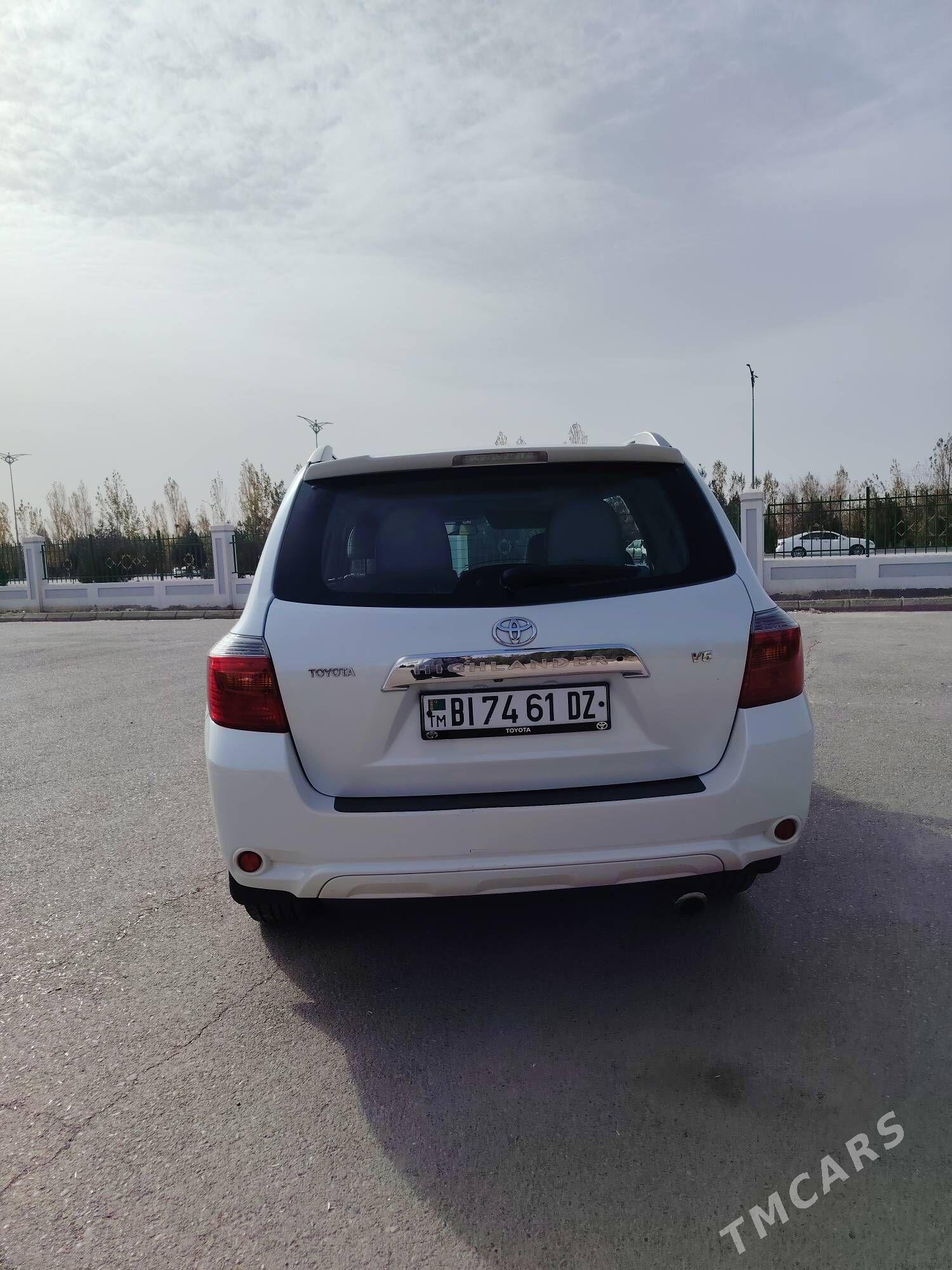 Toyota Highlander 2008 - 330 000 TMT - Кёнеургенч - img 4