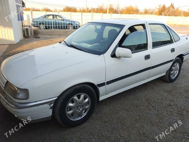 Opel Vectra 1992 - 30 000 TMT - Mary - img 4