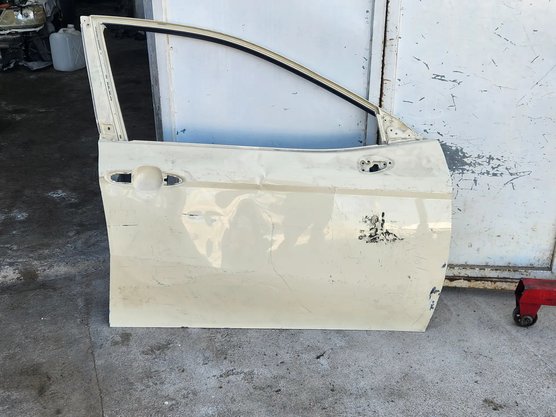 kyrlo kemry 2018/2024 2 600 TMT - Бедев - img 6