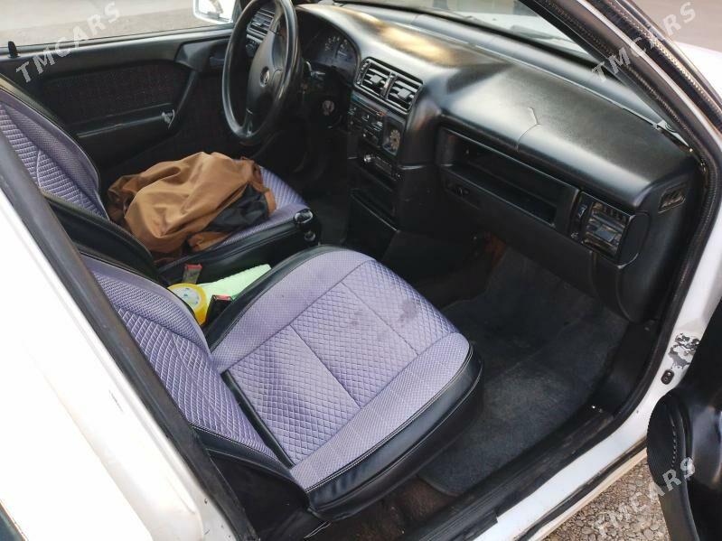 Opel Vectra 1992 - 30 000 TMT - Mary - img 5