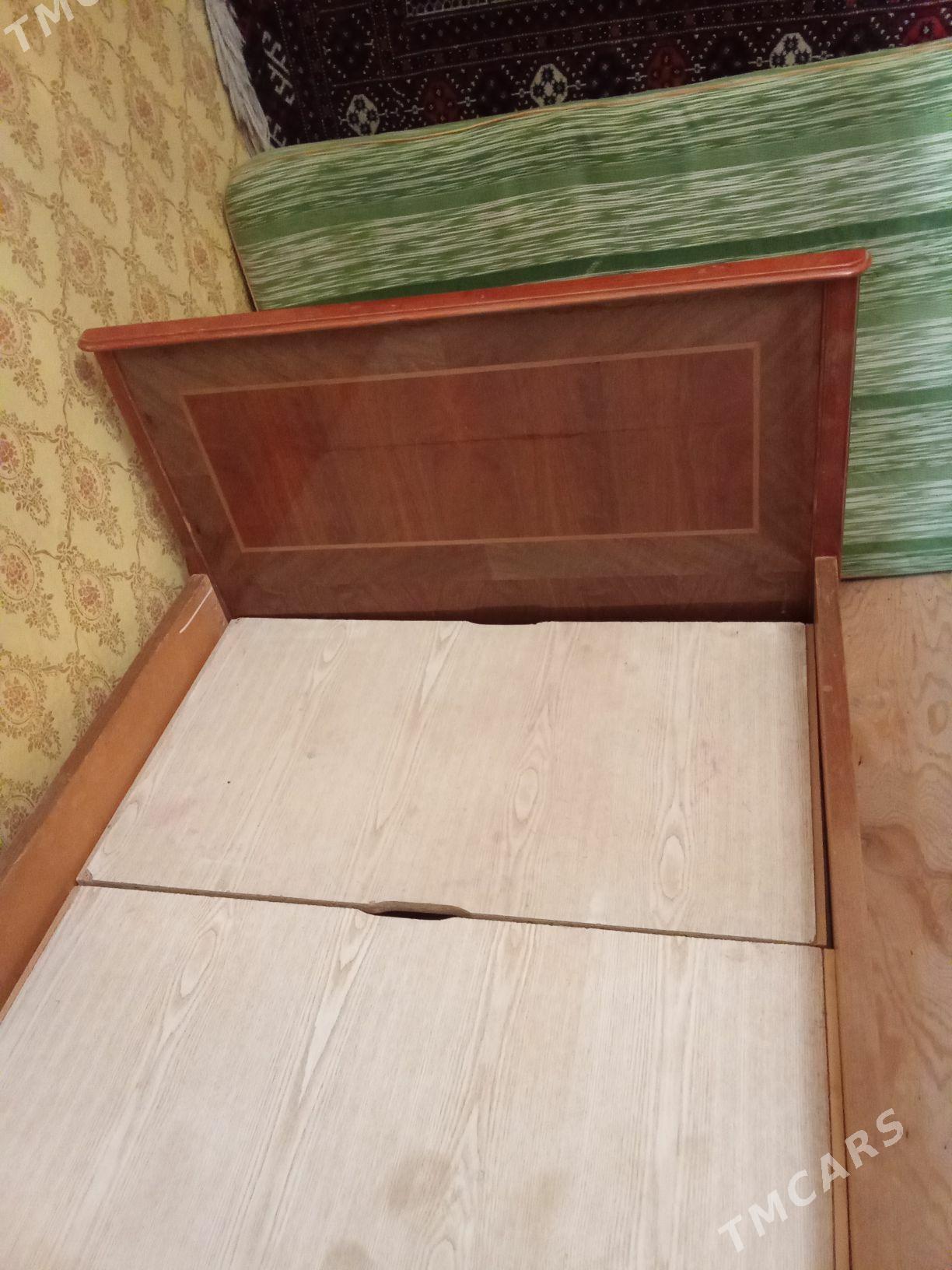 Krowat - Мары - img 1