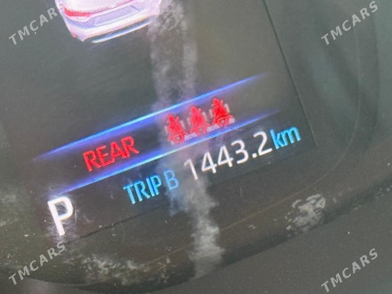 Toyota Corolla 2022 - 235 000 TMT - Ашхабад - img 10