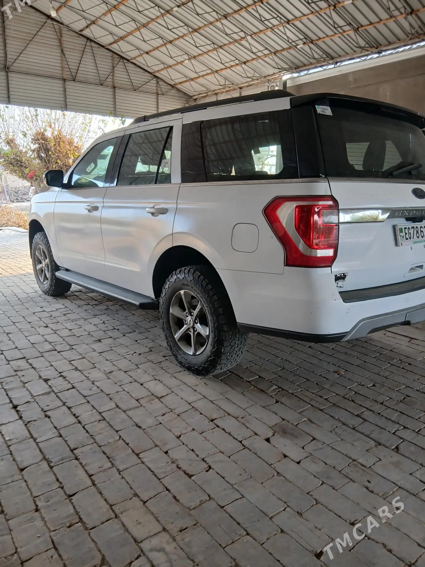 Ford Expedition 2022 - 500 000 TMT - Байрамали - img 6