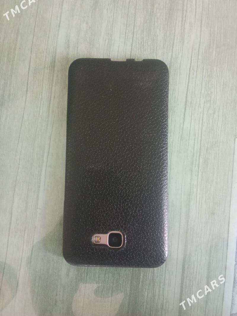 samsung j5 prime - Бахарден - img 3