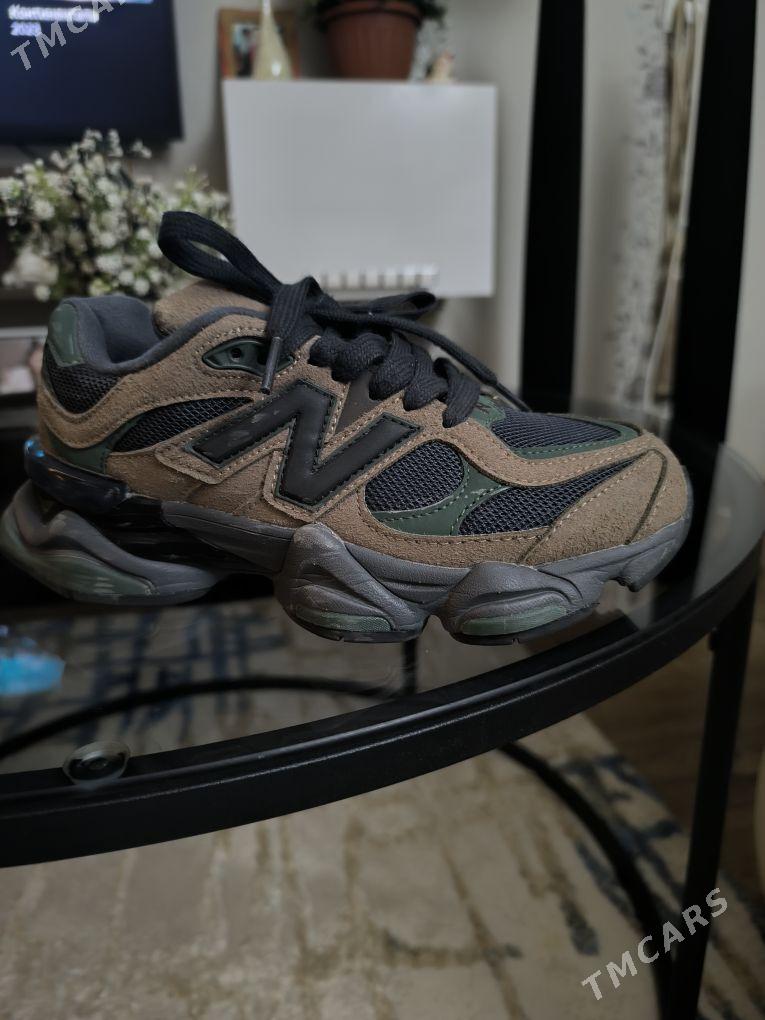 кроссовки 9060 - Balkanabat - img 1