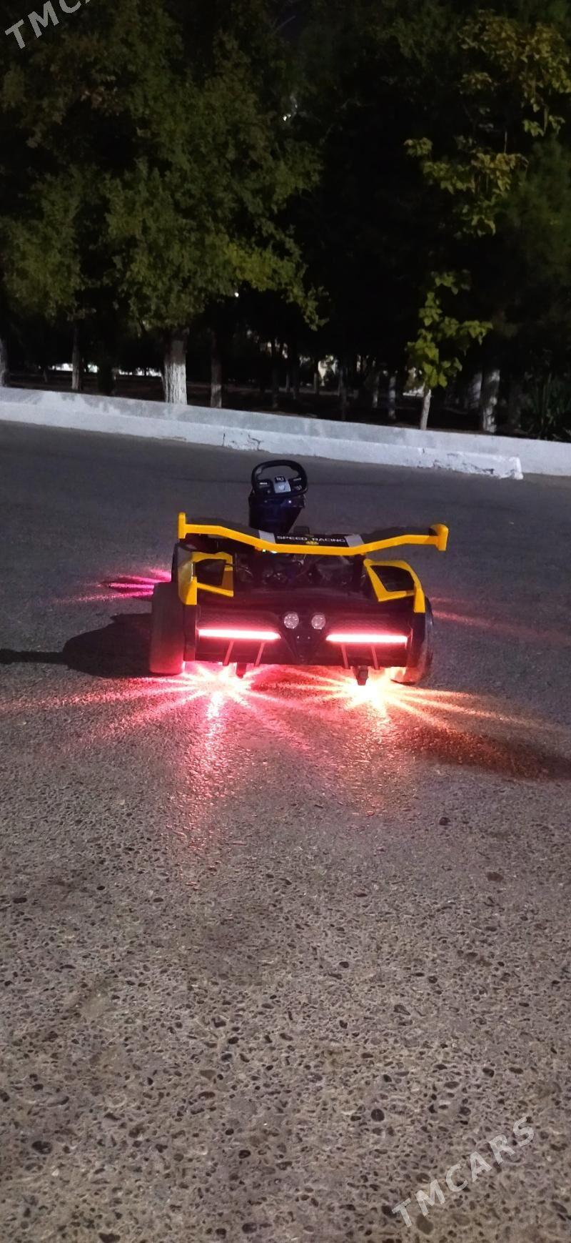 çaga maşyn gonşik drift - Ашхабад - img 3