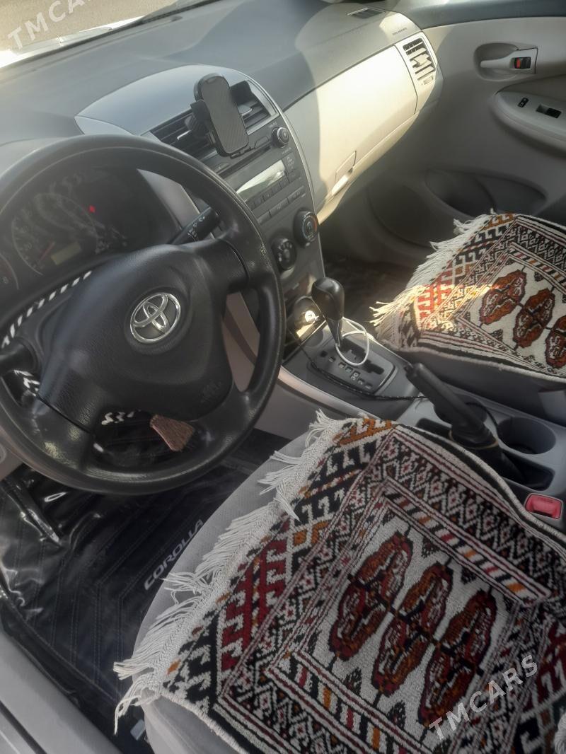 Toyota Corolla 2012 - 162 000 TMT - Кëши - img 7