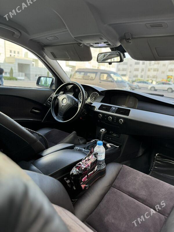 BMW E60 2004 - 139 000 TMT - Мары - img 3